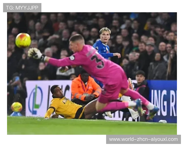 加纳乔连续射门完成双响